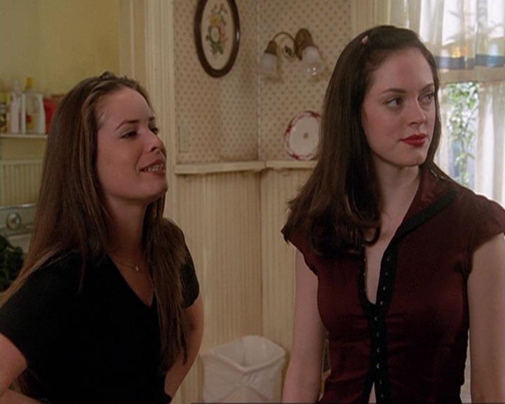 Charmed-Online-dot-net_408BlackAsCole1612.jpg