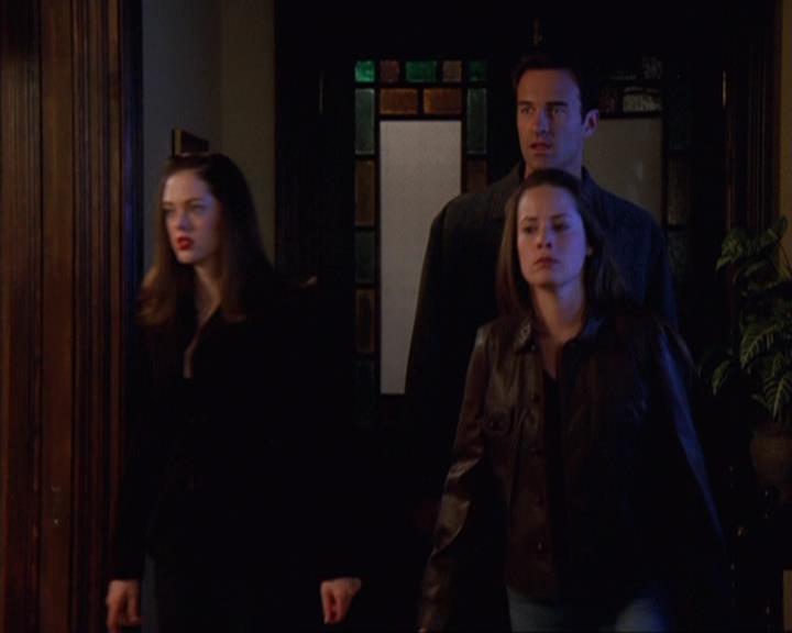 Charmed-Online-dot-net_408BlackAsCole1894.jpg