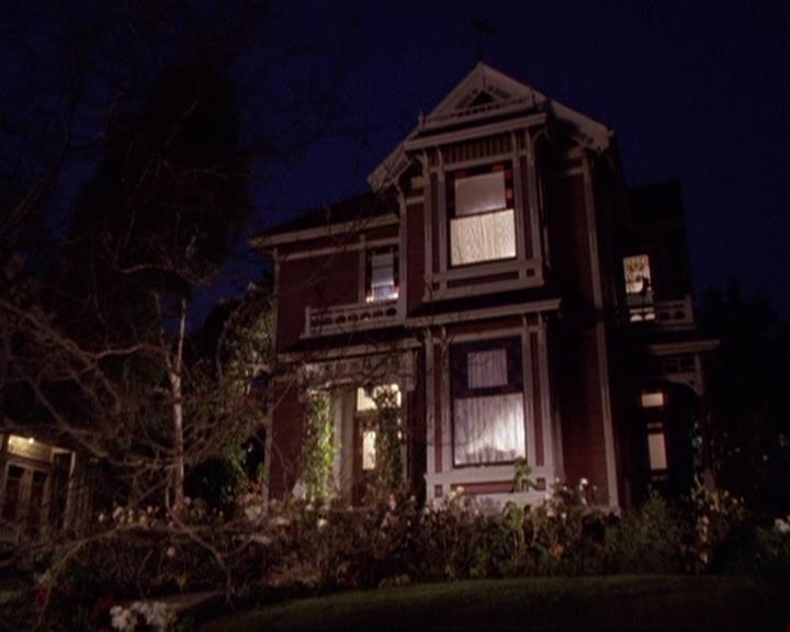 Charmed-Online-dot-net_408BlackAsCole2200.jpg