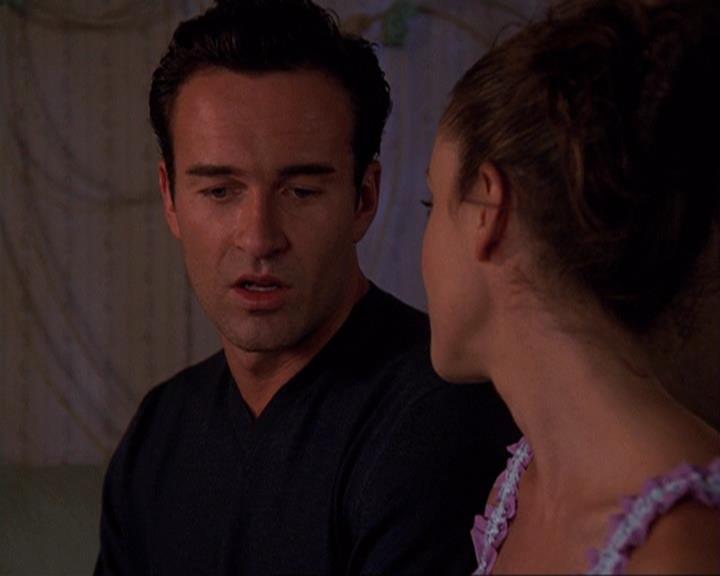 Charmed-Online-dot-net_408BlackAsCole2293.jpg