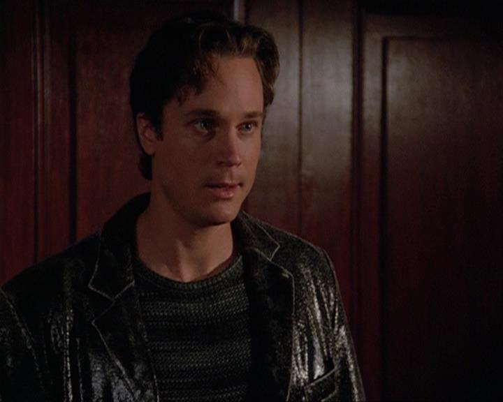 Charmed-Online-dot-409MuseToMyEars0224.jpg