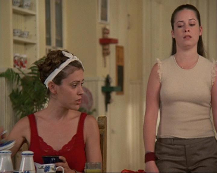Charmed-Online-dot-409MuseToMyEars0332.jpg