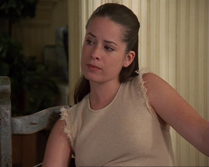 Charmed-Online-dot-409MuseToMyEars0340.jpg