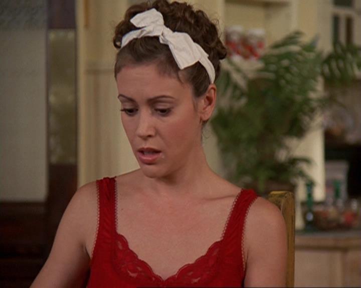 Charmed-Online-dot-409MuseToMyEars0345.jpg Charmed-Online-dot-409MuseToMyEars0345.jpg