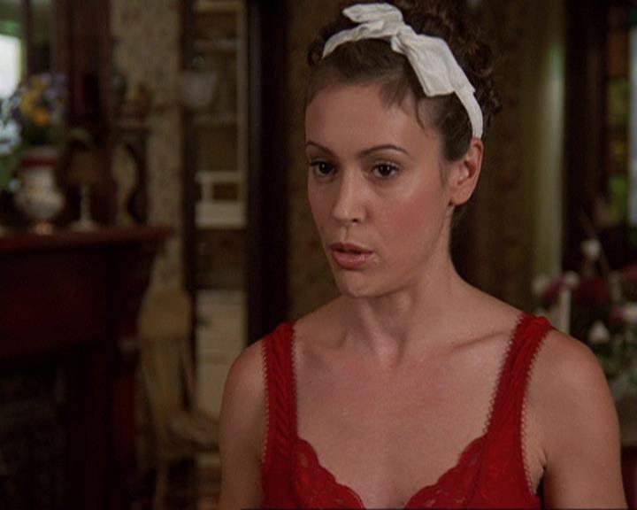 Charmed-Online-dot-409MuseToMyEars0431.jpg