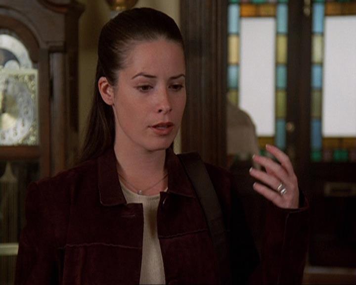 Charmed-Online-dot-409MuseToMyEars0437.jpg