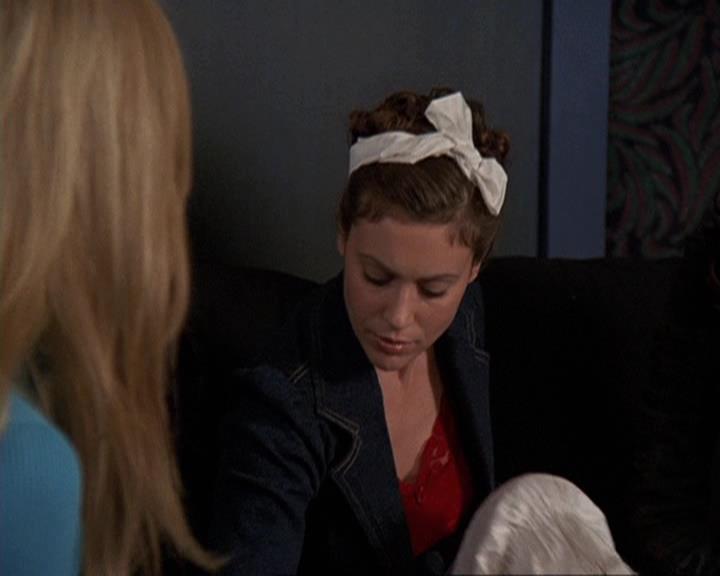 Charmed-Online-dot-409MuseToMyEars0631.jpg