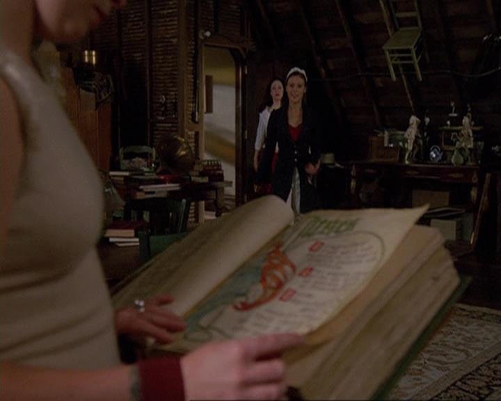 Charmed-Online-dot-409MuseToMyEars0745.jpg