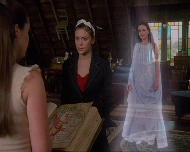 Charmed-Online-dot-409MuseToMyEars0769.jpg
