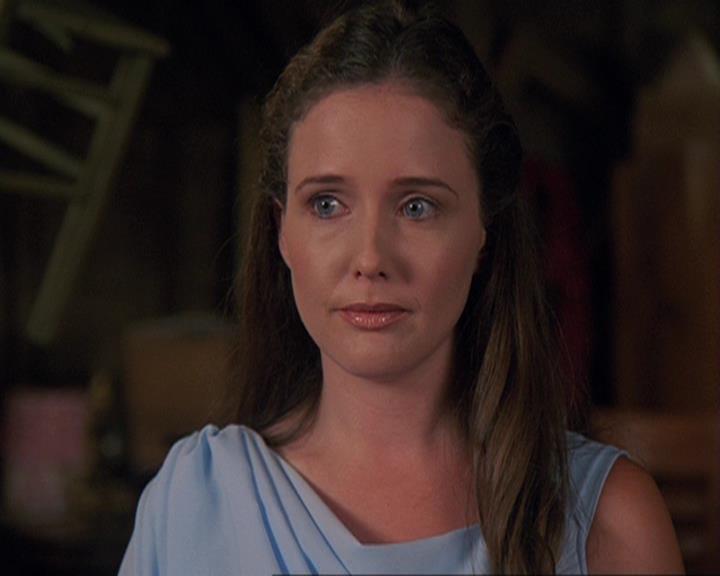 Charmed-Online-dot-409MuseToMyEars0829.jpg