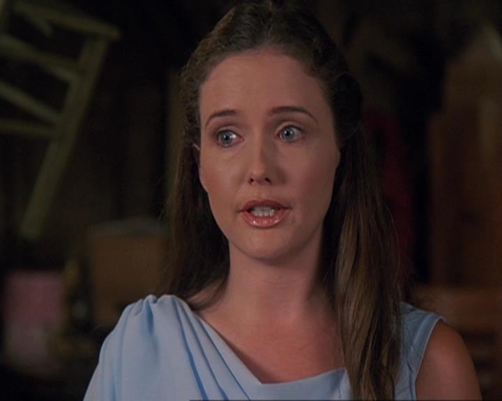 Charmed-Online-dot-409MuseToMyEars0831.jpg