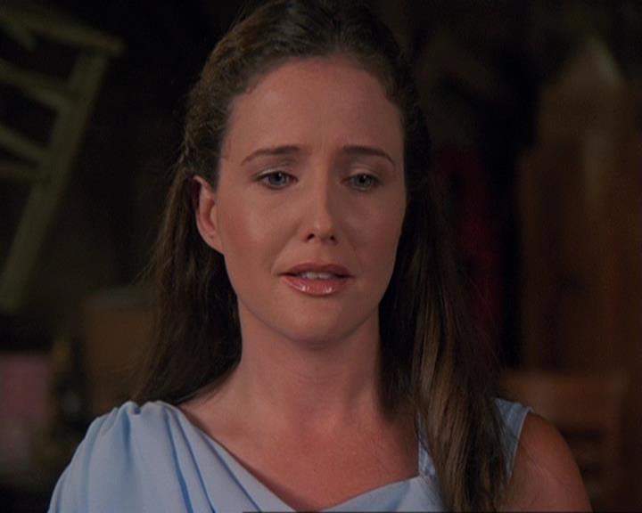 Charmed-Online-dot-409MuseToMyEars0835.jpg