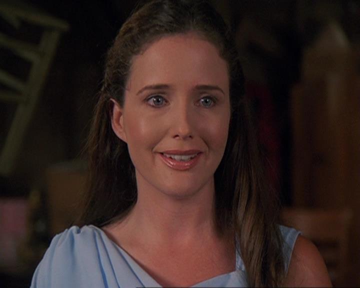 Charmed-Online-dot-409MuseToMyEars0836.jpg