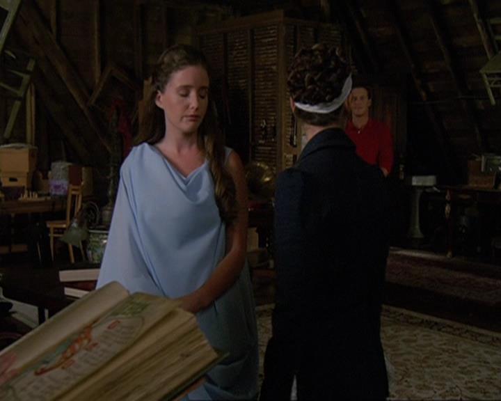 Charmed-Online-dot-409MuseToMyEars0848.jpg