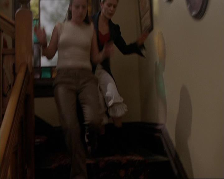Charmed-Online-dot-409MuseToMyEars0917.jpg
