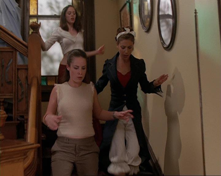 Charmed-Online-dot-409MuseToMyEars0918.jpg