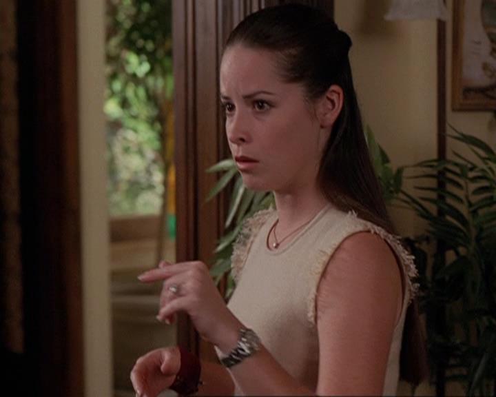 Charmed-Online-dot-409MuseToMyEars0965.jpg