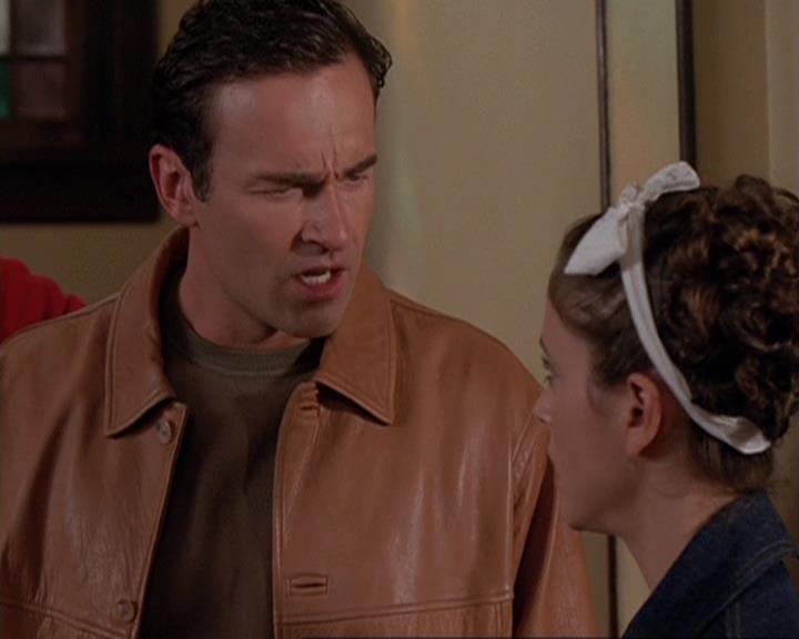 Charmed-Online-dot-409MuseToMyEars0974.jpg