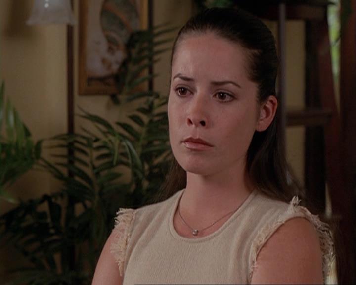 Charmed-Online-dot-409MuseToMyEars1014.jpg