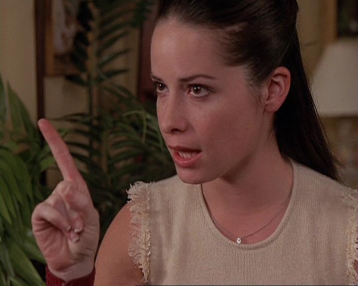 Charmed-Online-dot-409MuseToMyEars1033.jpg