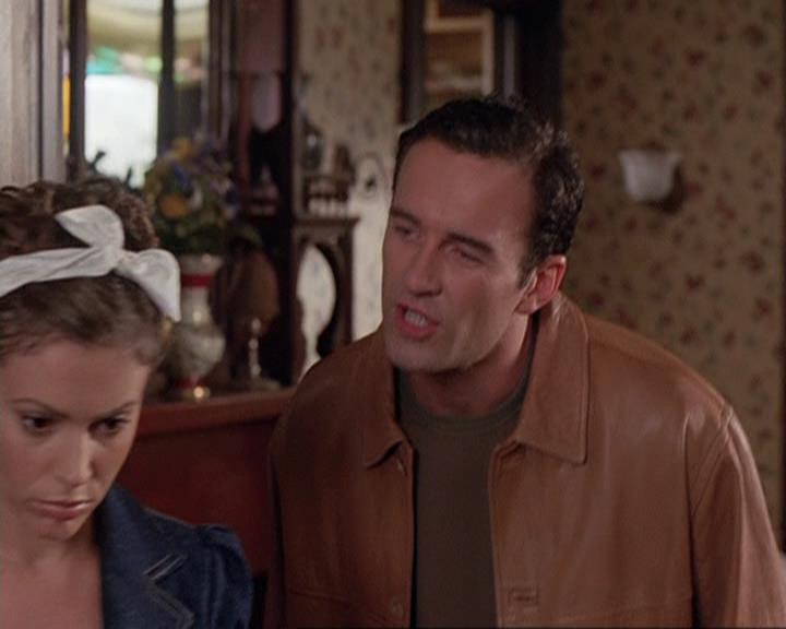 Charmed-Online-dot-409MuseToMyEars1039.jpg