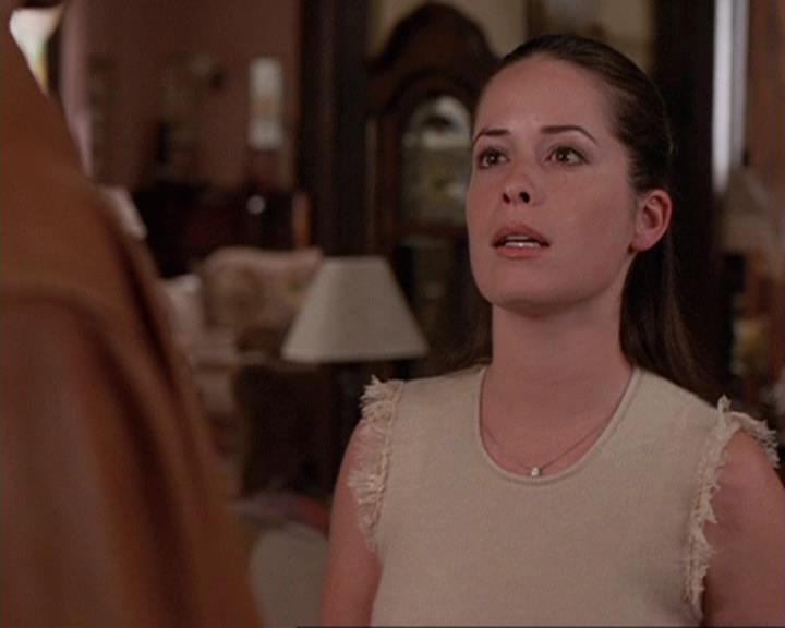 Charmed-Online-dot-409MuseToMyEars1059.jpg