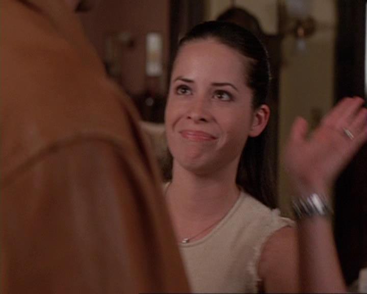 Charmed-Online-dot-409MuseToMyEars1060.jpg