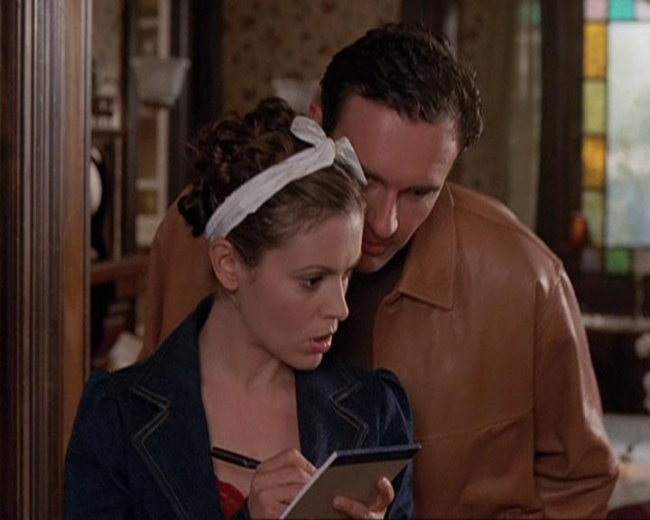 Charmed-Online-dot-409MuseToMyEars1064.jpg