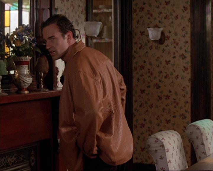 Charmed-Online-dot-409MuseToMyEars1070.jpg