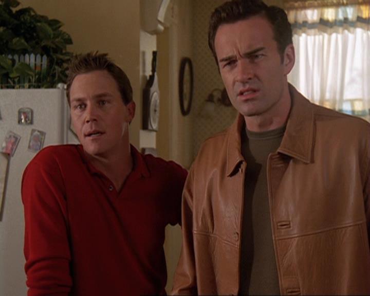 Charmed-Online-dot-409MuseToMyEars1109.jpg