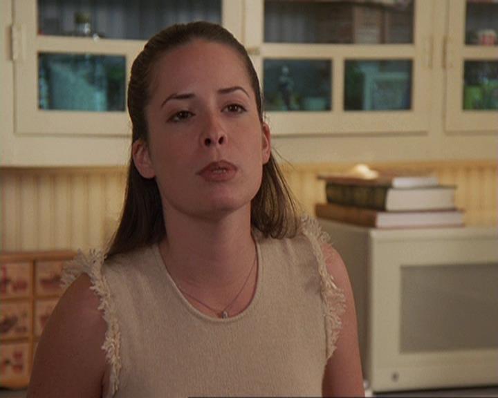 Charmed-Online-dot-409MuseToMyEars1114.jpg