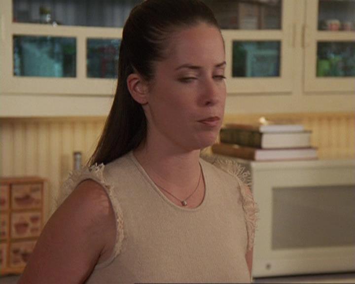 Charmed-Online-dot-409MuseToMyEars1123.jpg