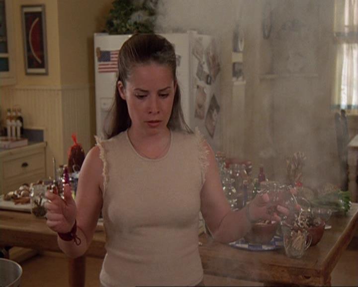Charmed-Online-dot-409MuseToMyEars1151.jpg