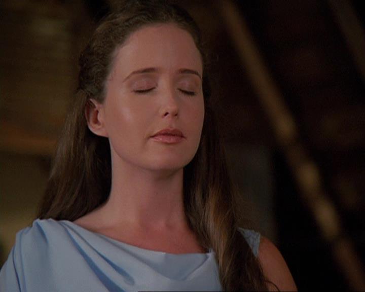 Charmed-Online-dot-409MuseToMyEars1231.jpg