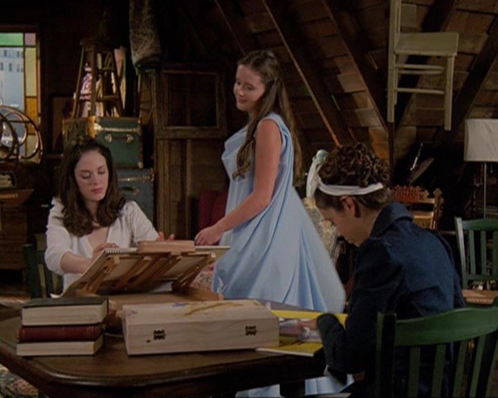 Charmed-Online-dot-409MuseToMyEars1238.jpg