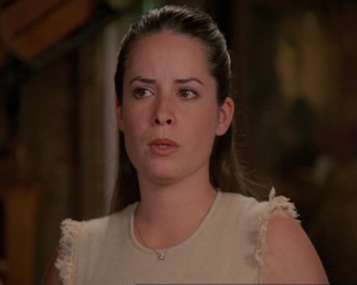 Charmed-Online-dot-409MuseToMyEars1303.jpg