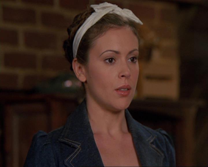 Charmed-Online-dot-409MuseToMyEars1305.jpg