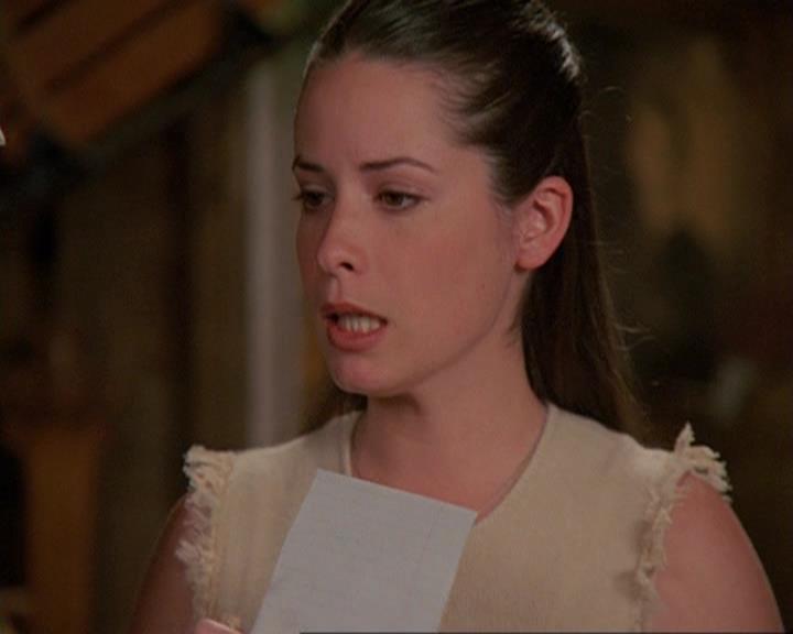 Charmed-Online-dot-409MuseToMyEars1311.jpg