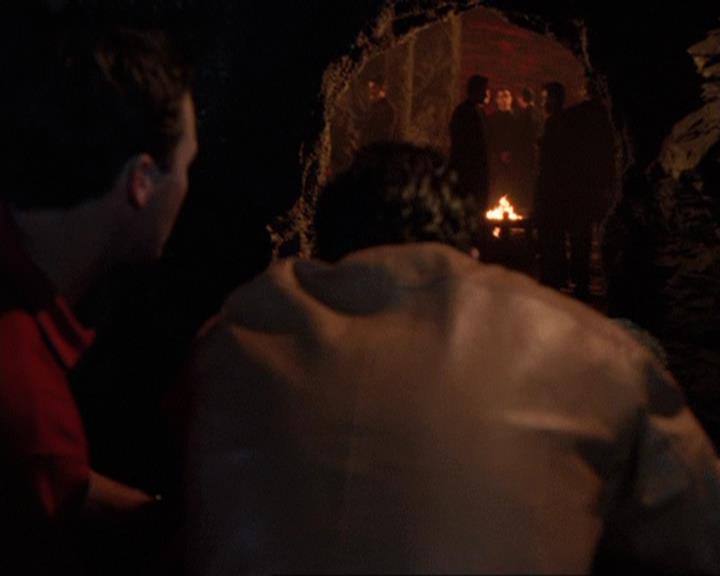 Charmed-Online-dot-409MuseToMyEars1349.jpg