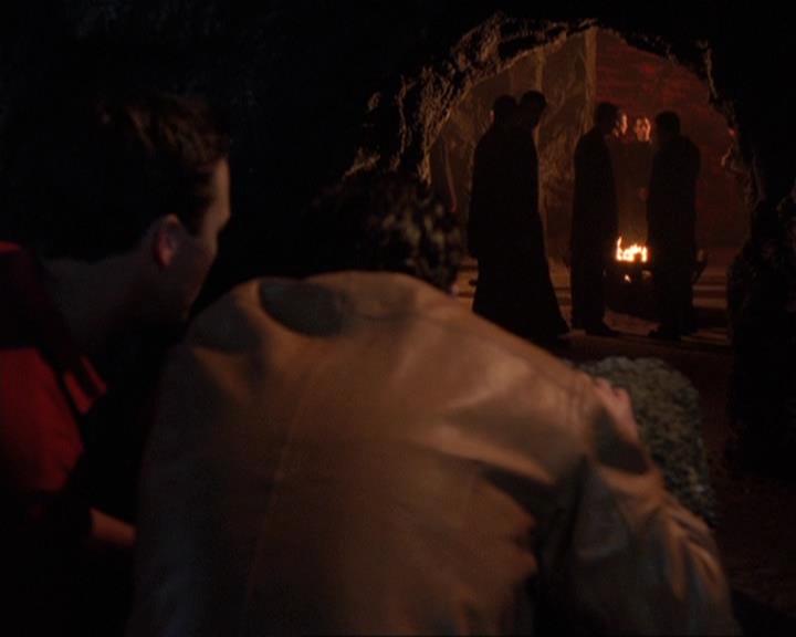 Charmed-Online-dot-409MuseToMyEars1351.jpg