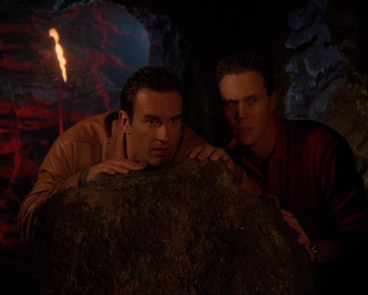 Charmed-Online-dot-409MuseToMyEars1352.jpg