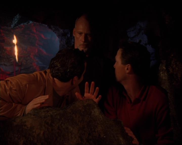 Charmed-Online-dot-409MuseToMyEars1364.jpg