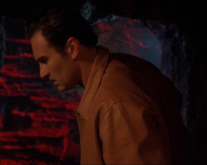 Charmed-Online-dot-409MuseToMyEars1383.jpg