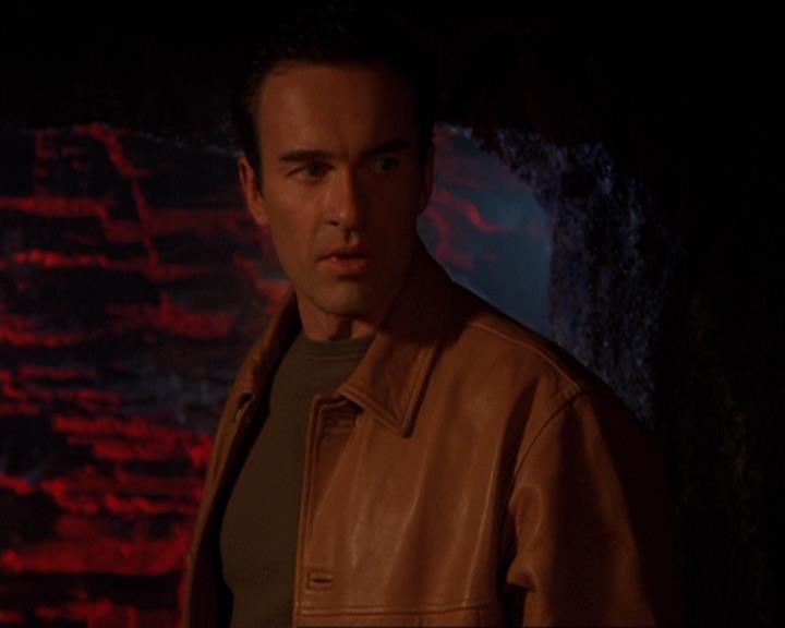 Charmed-Online-dot-409MuseToMyEars1386.jpg