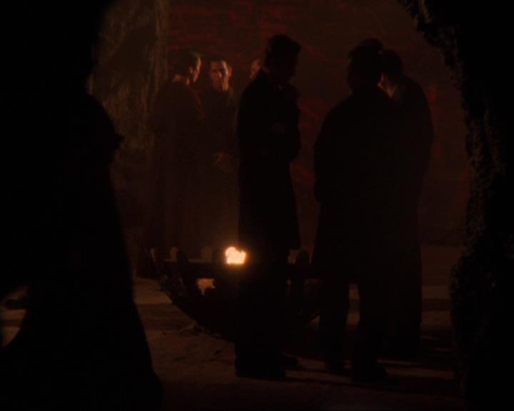 Charmed-Online-dot-409MuseToMyEars1402.jpg