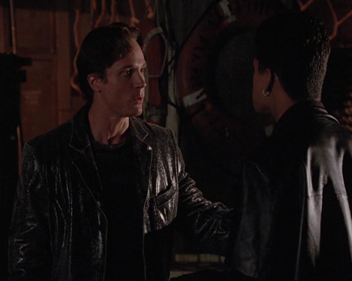 Charmed-Online-dot-409MuseToMyEars1469.jpg