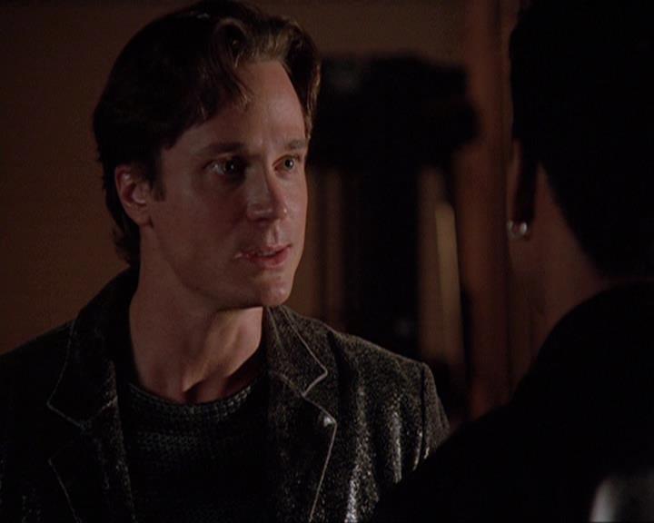 Charmed-Online-dot-409MuseToMyEars1477.jpg
