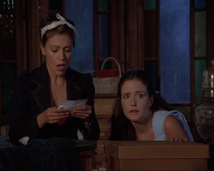 Charmed-Online-dot-409MuseToMyEars1493.jpg