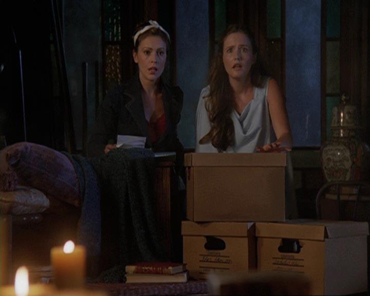 Charmed-Online-dot-409MuseToMyEars1507.jpg