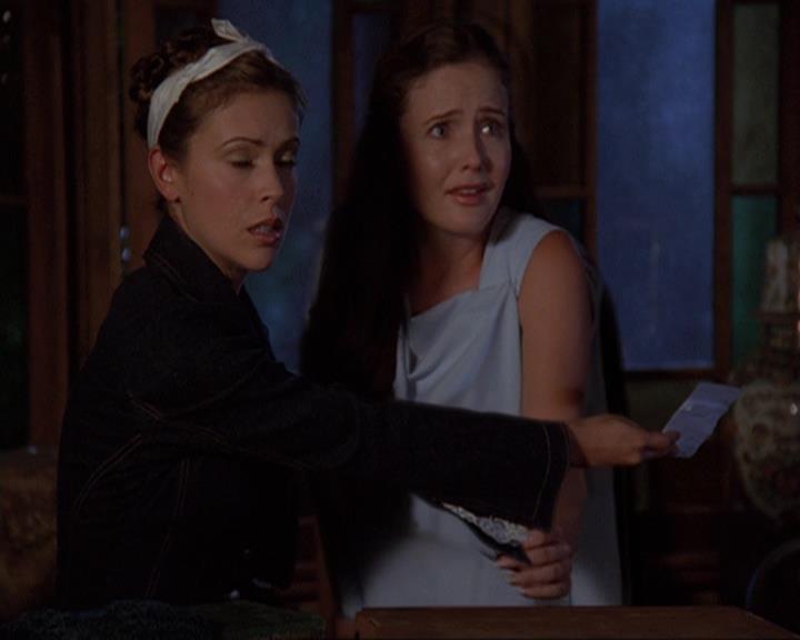 Charmed-Online-dot-409MuseToMyEars1513.jpg